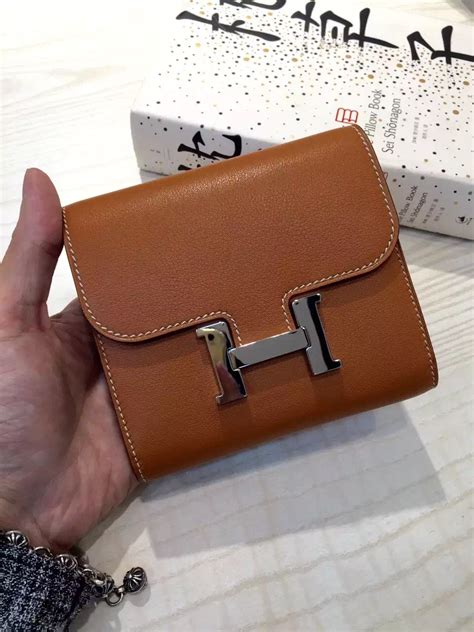 hermes camel wallet